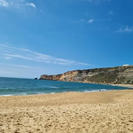 Sea View Terrace, 30m, Parking Available, Air Conditioning Lägenhet Nazaré